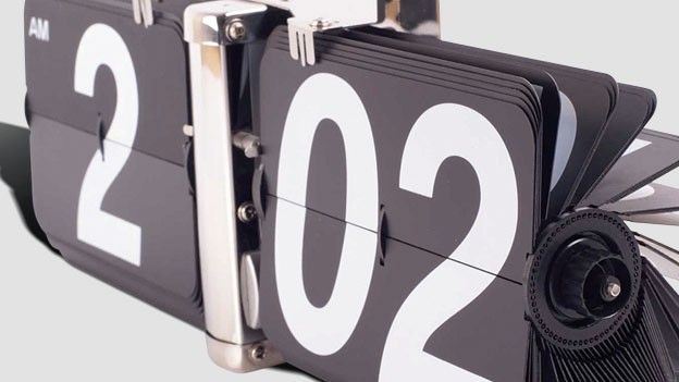 December: Jumbo flip clock