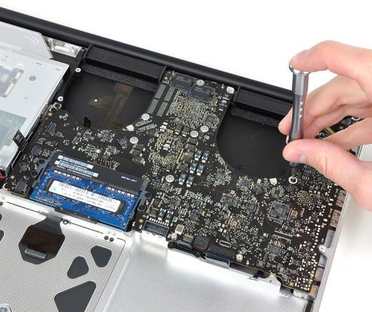 macbook 11 inch 2015 removable battery