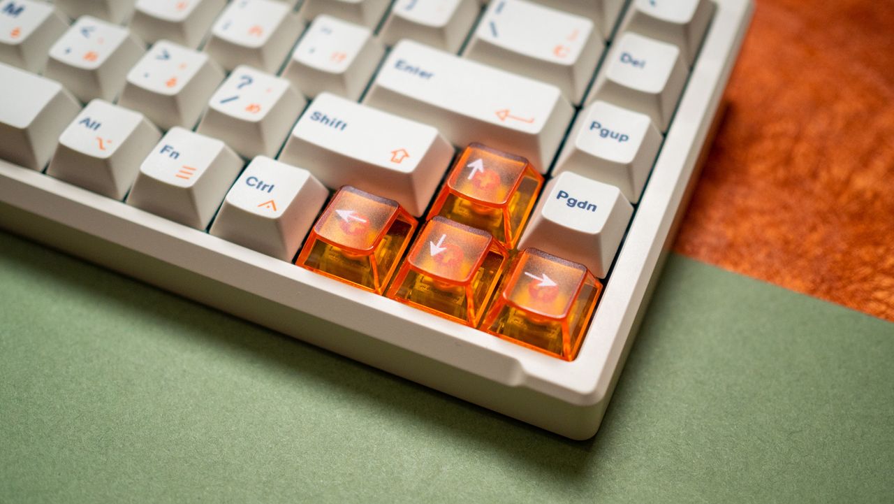Luminkey Magger68 HE mechanical gaming keyboard against colorful background