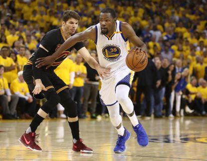 The Golden State Warriors vs the Cavaliers