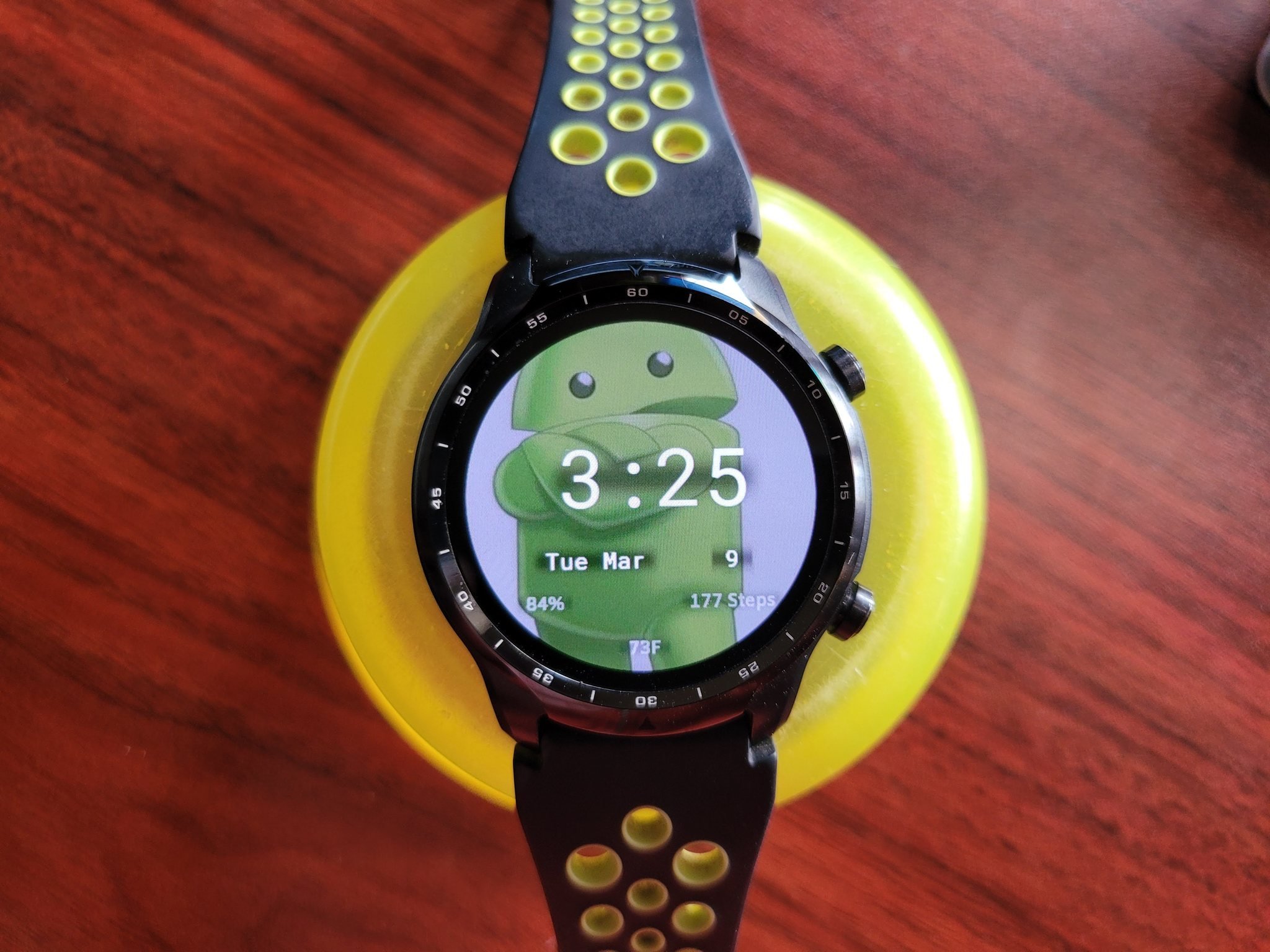 Watch face wear discount os