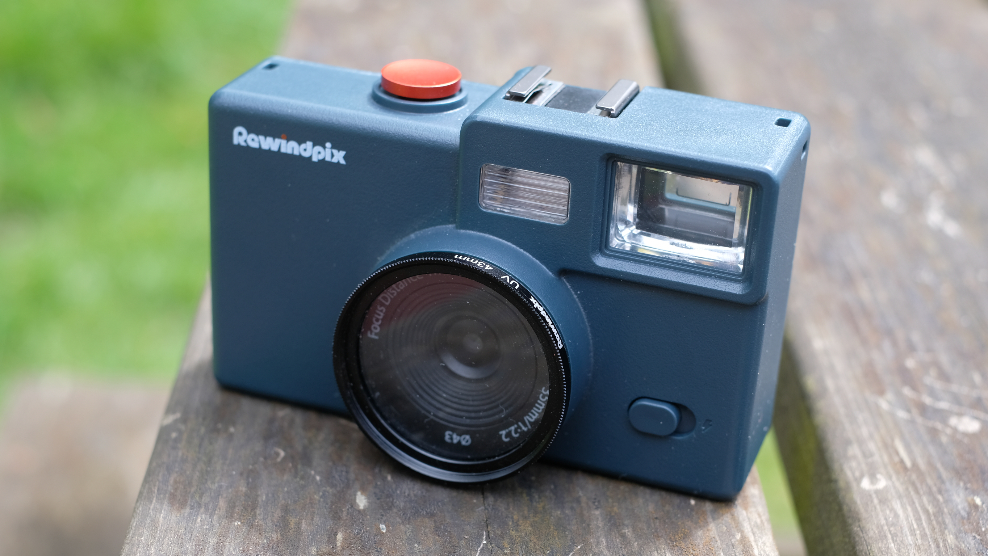 Photograph of RewindPix digital compact camera