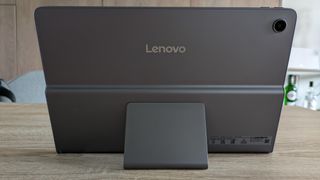 Lenovo Tab Plus