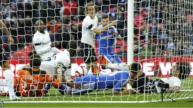 Juan Mata – Tottenham v Chelsea 2013