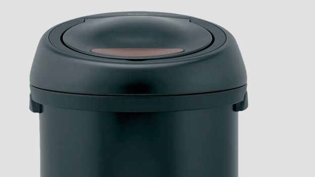 135: Brabantia Sensor Bin (2010)