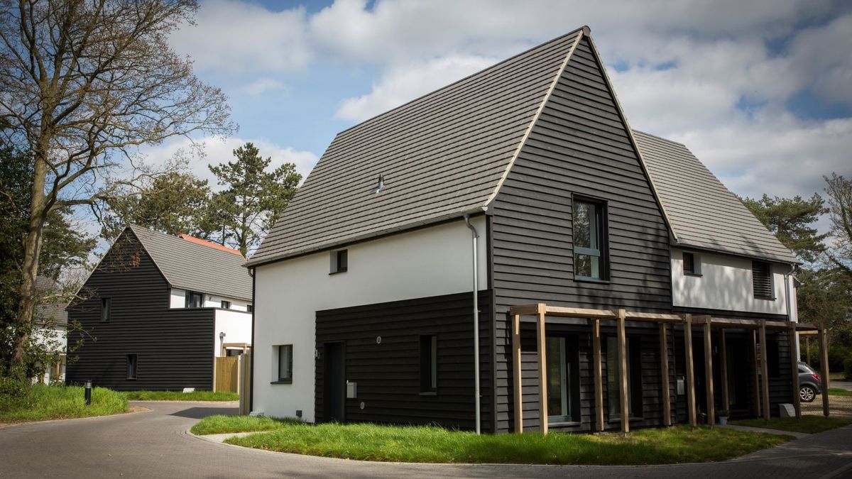 A new build home with render and cladding