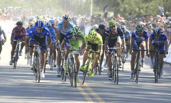 The final dash to the line at the end of stage 6.