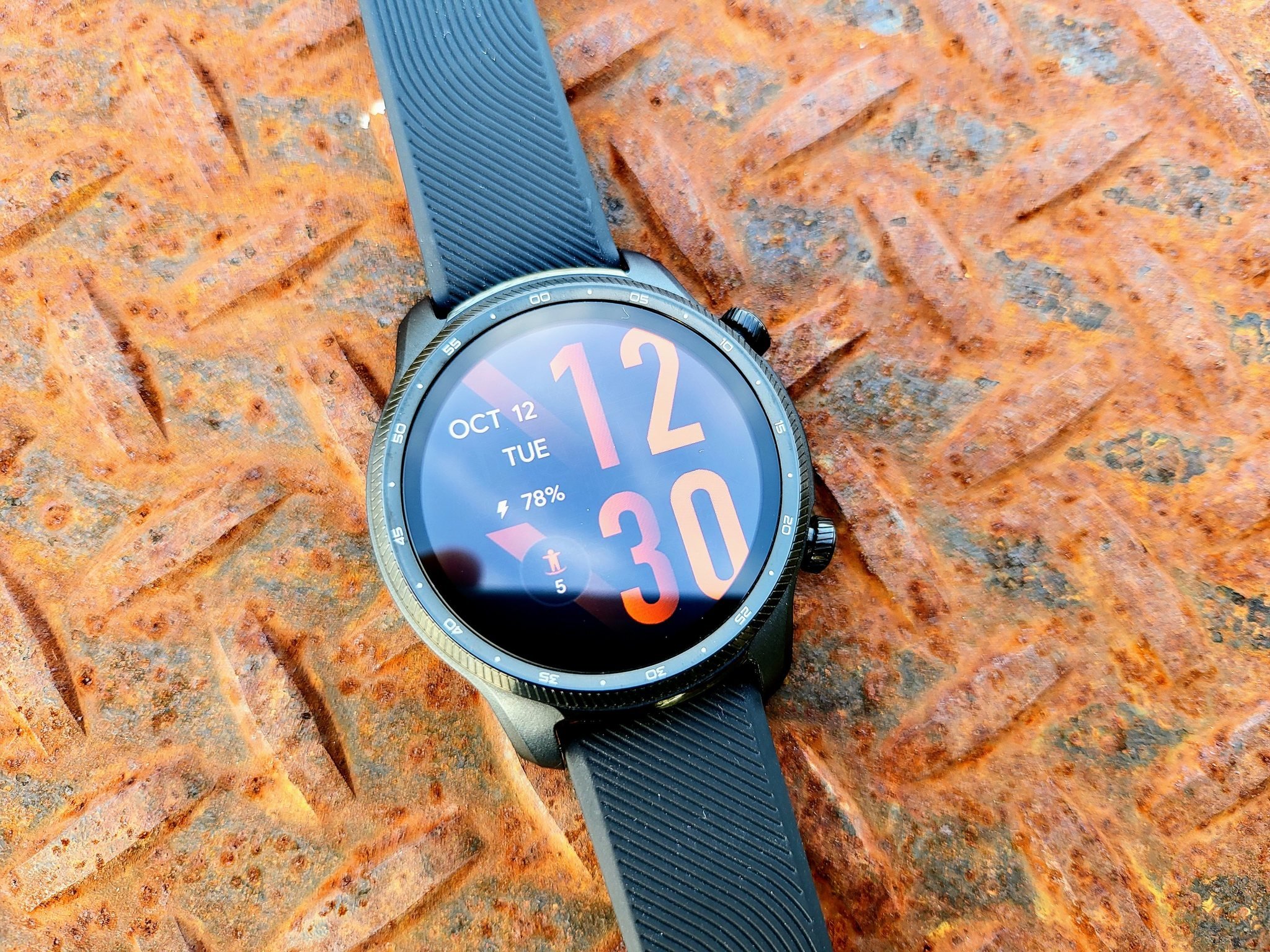 動作に不良はありませんがTicWatch Pro 3 Ultra GPS - 腕時計(デジタル)