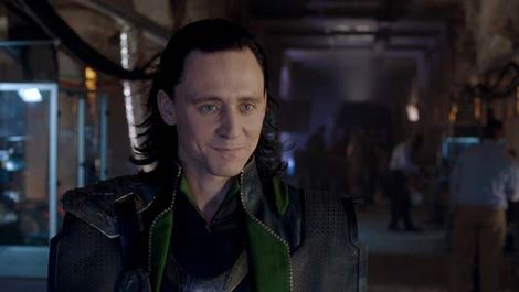 Tom Hiddleston talks Thor 2: The Dark World and praises Christopher ...