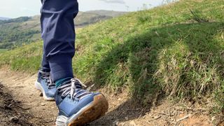 The North Face Vectiv Exploris II Mid Futurelight hiking shoes