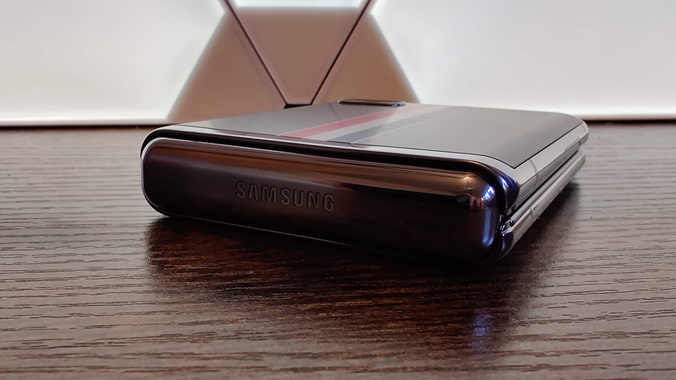 Samsung Galaxy Z Flip review: 5 things to know about the Thom Browne Edition