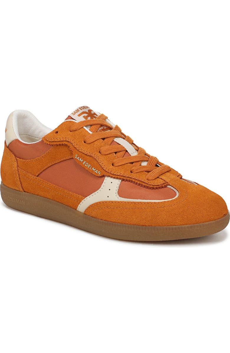Kallen Sneaker