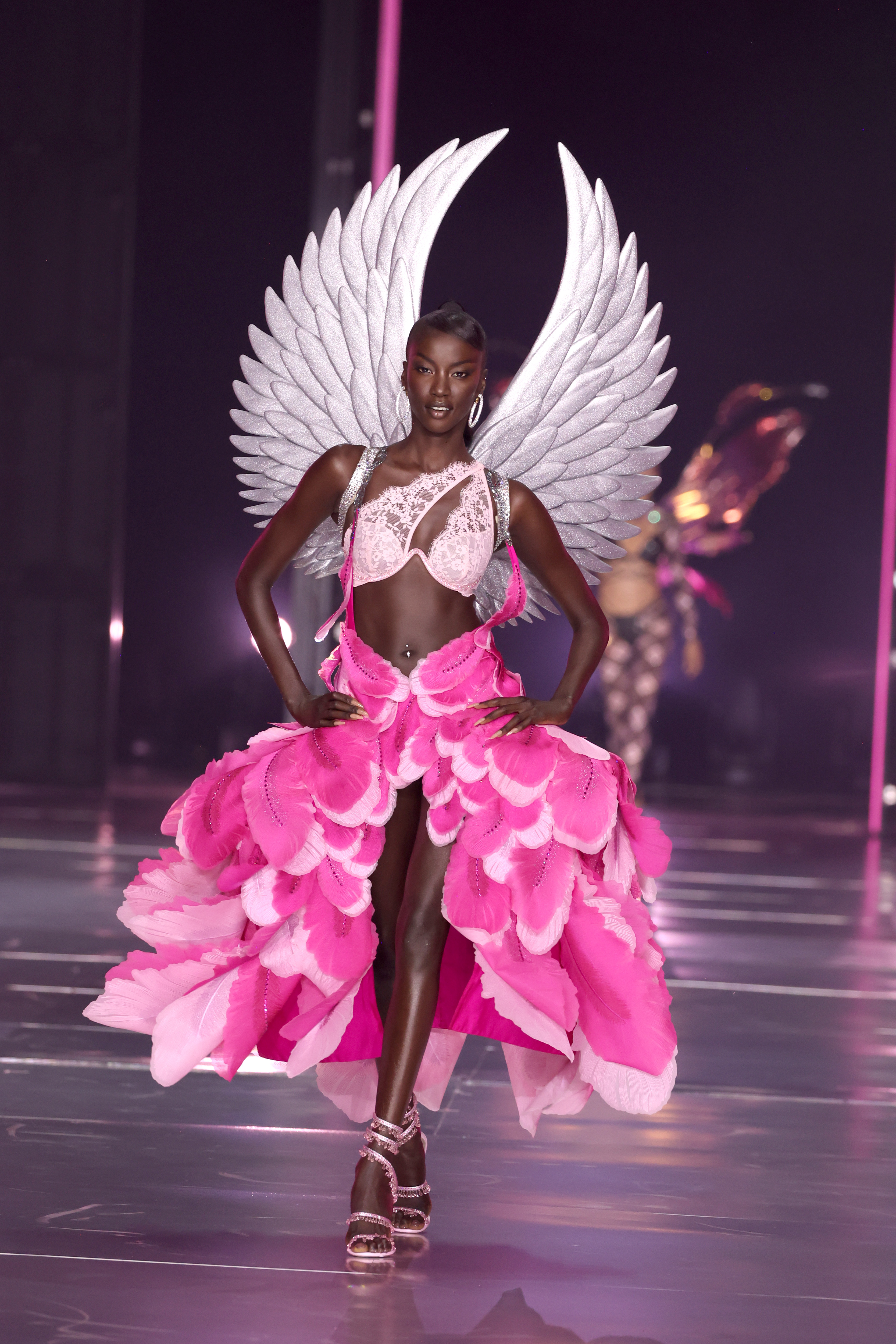 Victoria&#039;s Secret Fashion Show 2025 confirmed models