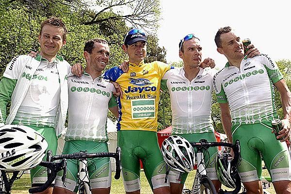 Tour winner Matt Wilson (yellow) and his Unibet.com teammates (l-r):