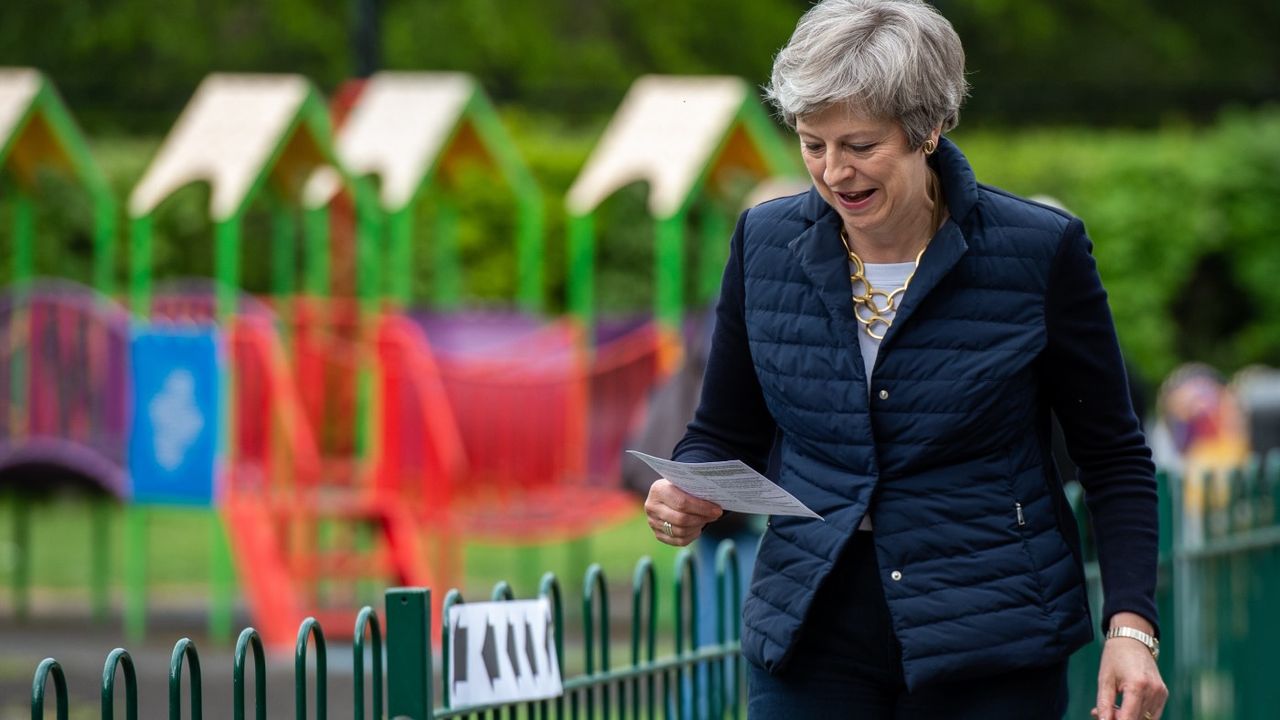 Theresa May votes