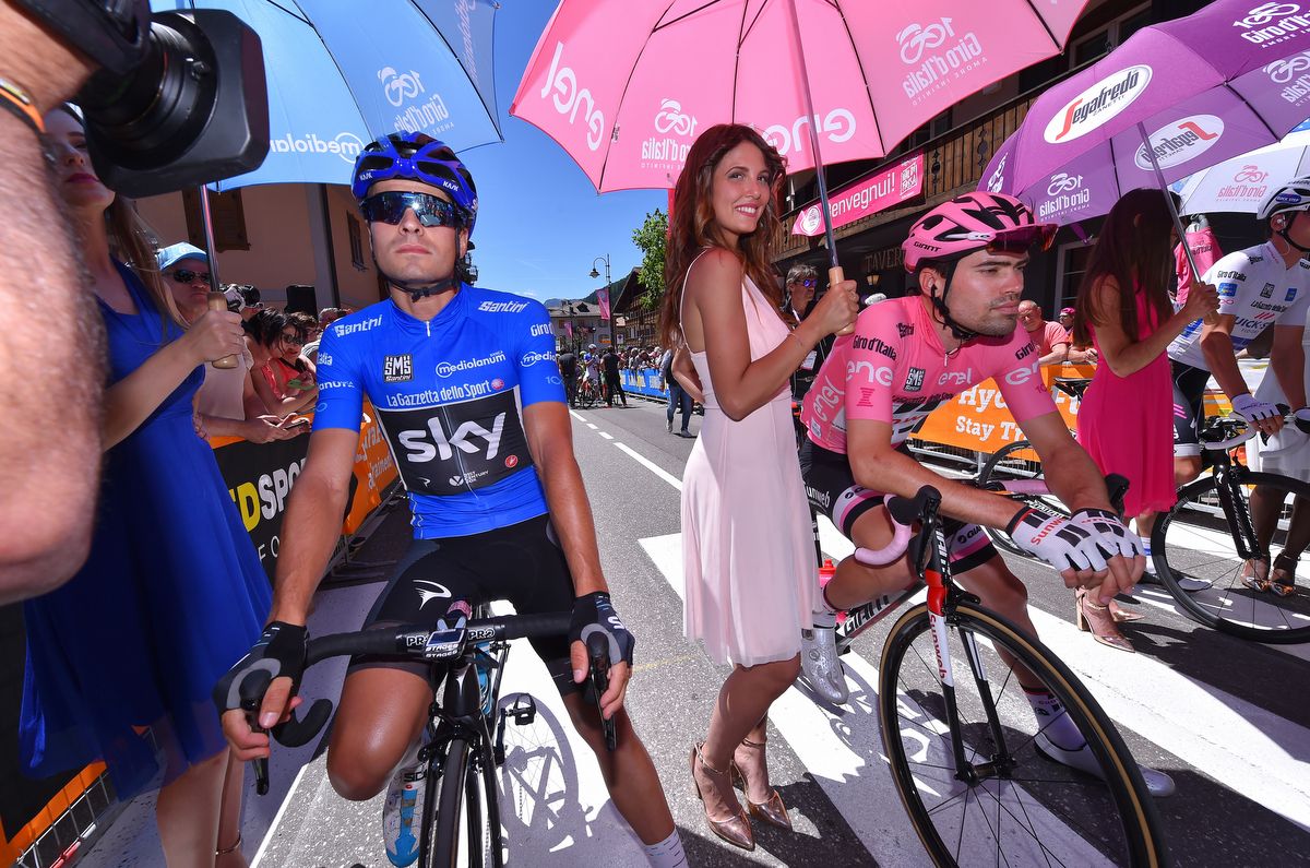 KOM leader Mikel Landa on the start line