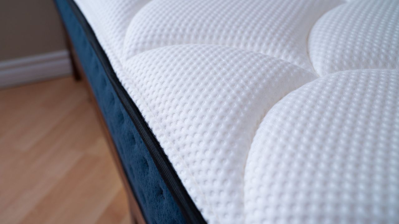 Dreamcloud Luxury Hybrid mattress - review