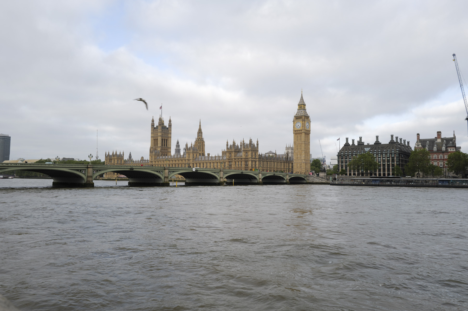 Big Ben from across the river Thames at 28mm of Leica Q3