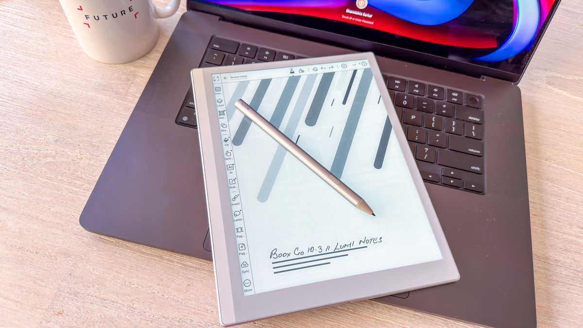 A Notebook cover on the Boox Go 10.3 (Gen II) Lumi