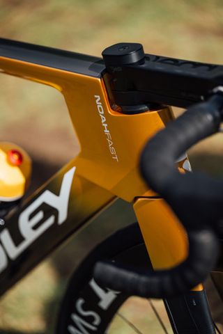 The Ridley Noah Fast 3.0 headtube painted in orange