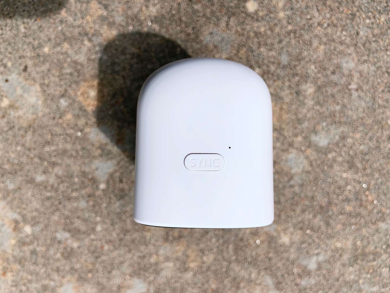 eufyCam 2C camera top sync button