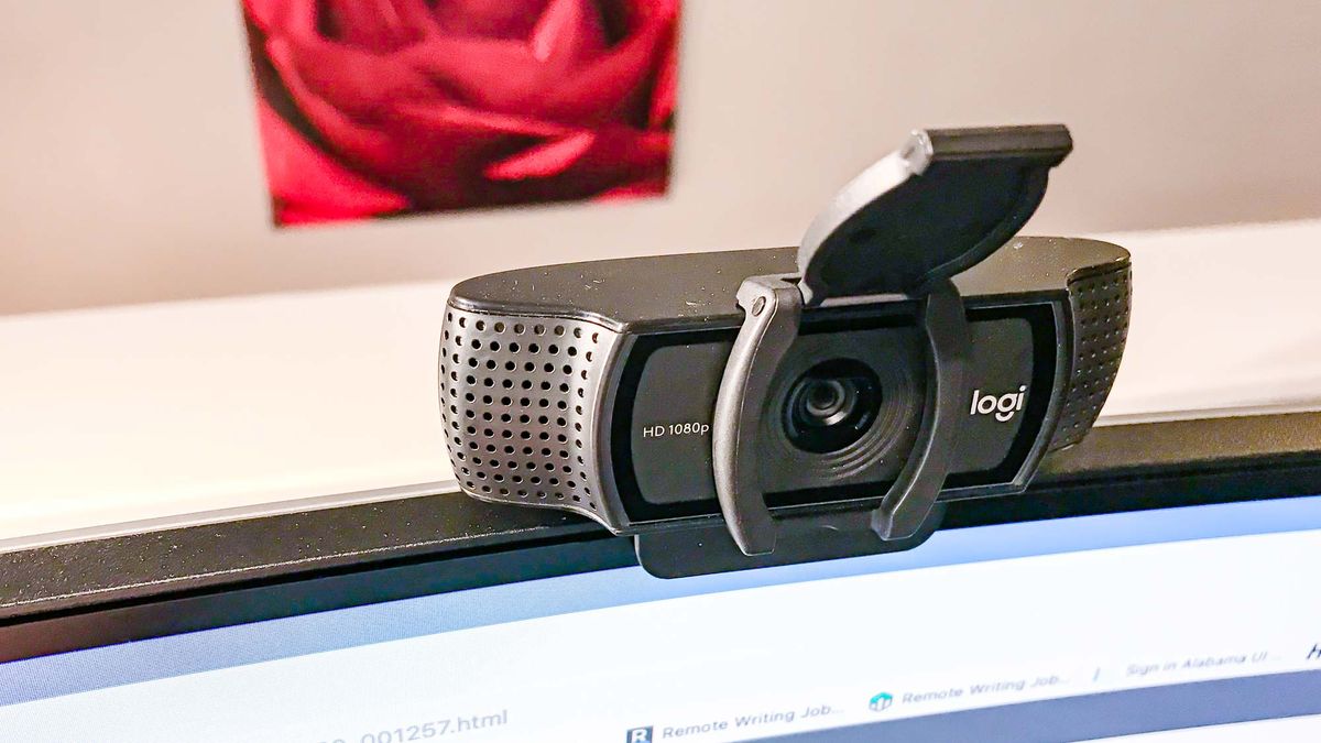 Logitech C920s Pro HD Webcam review | Tom's Guide