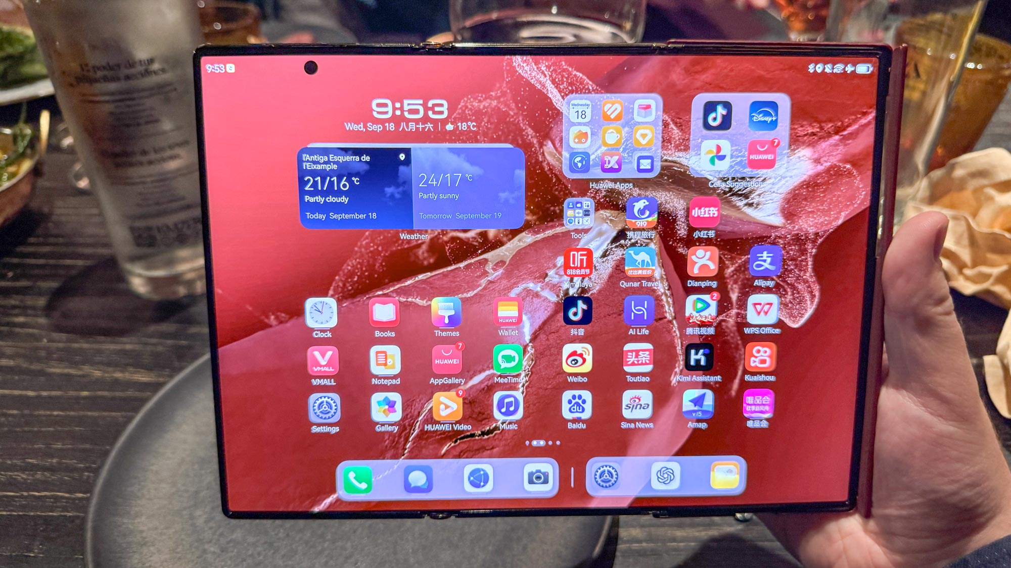 Huawei Mate XT Ultimate Design fully open