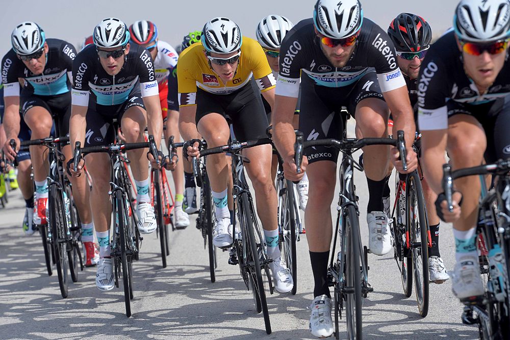 Etixx-QuickStep keep Terpstra out of trouble