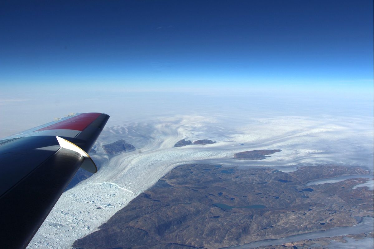 nasa-icebridge-helheim-glacier