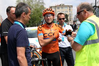 Davide Rebellin (CCC Sprandi) hit a dog mid-race and was forced to withdraw while placed second overall