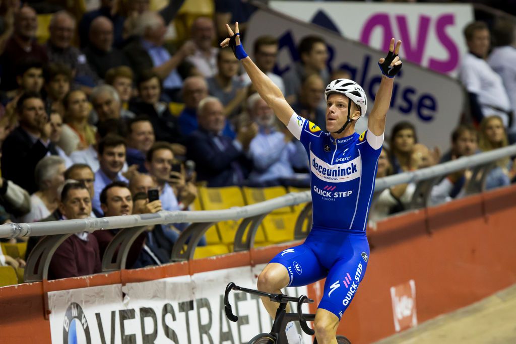 Iljo Keisse greets his home fans in Gent