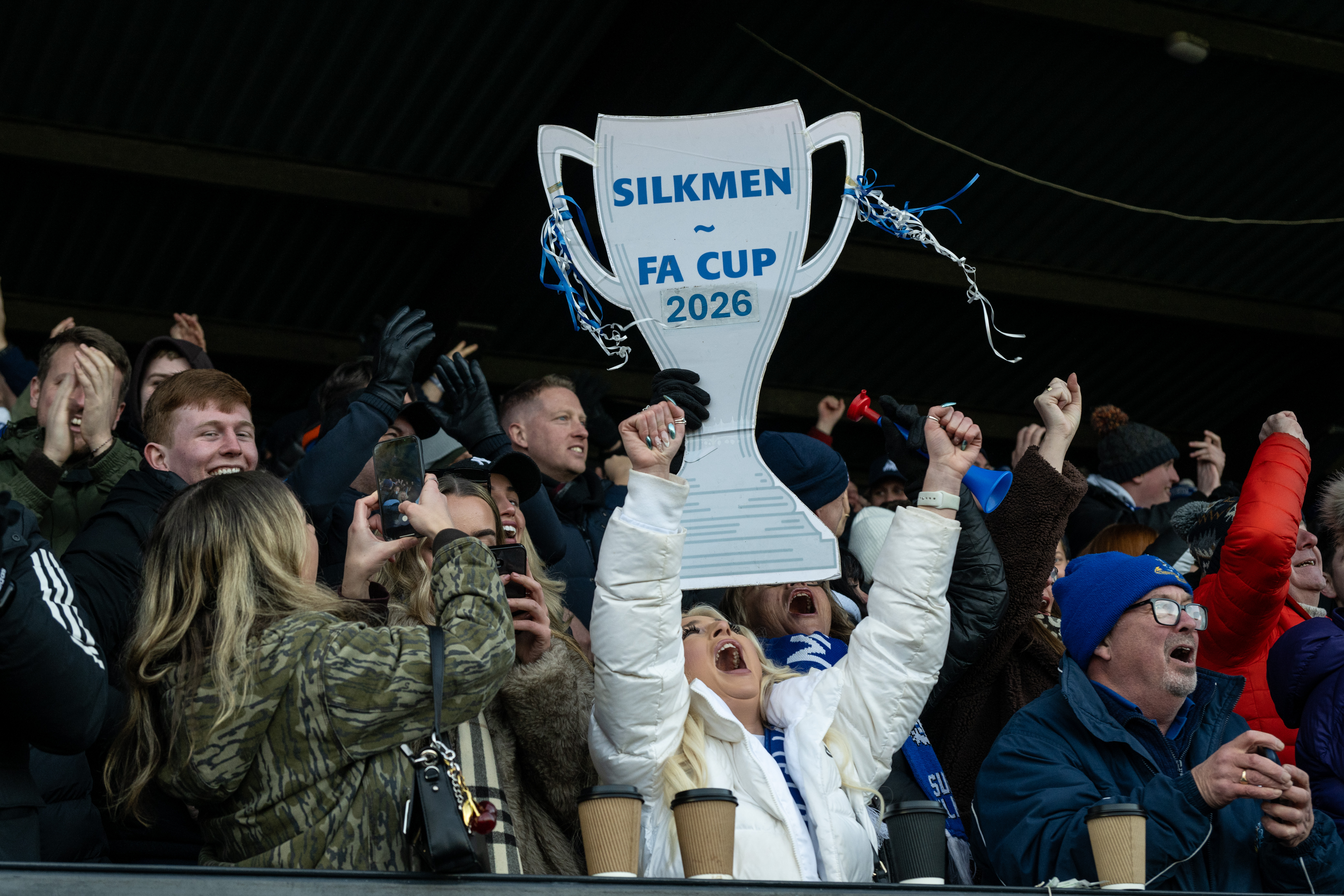 MACCLESFIELD, ENGLAND - JANUARY 10: Fans of Macclesfield during the Emirates FA Cup Third Round match between Macclesfield and Crystal Palace on January 10, 2026 in Macclesfield, England. (Photo by Sebastian Frej/Getty Images)