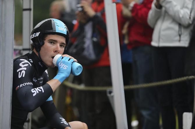 Luke Rowe, Team Sky prepares for his race.