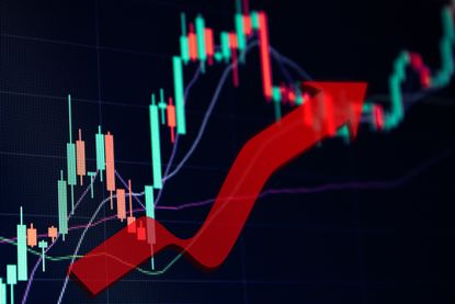 candlesticks up down red directionless arrow