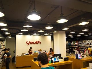 Youth Apple store
