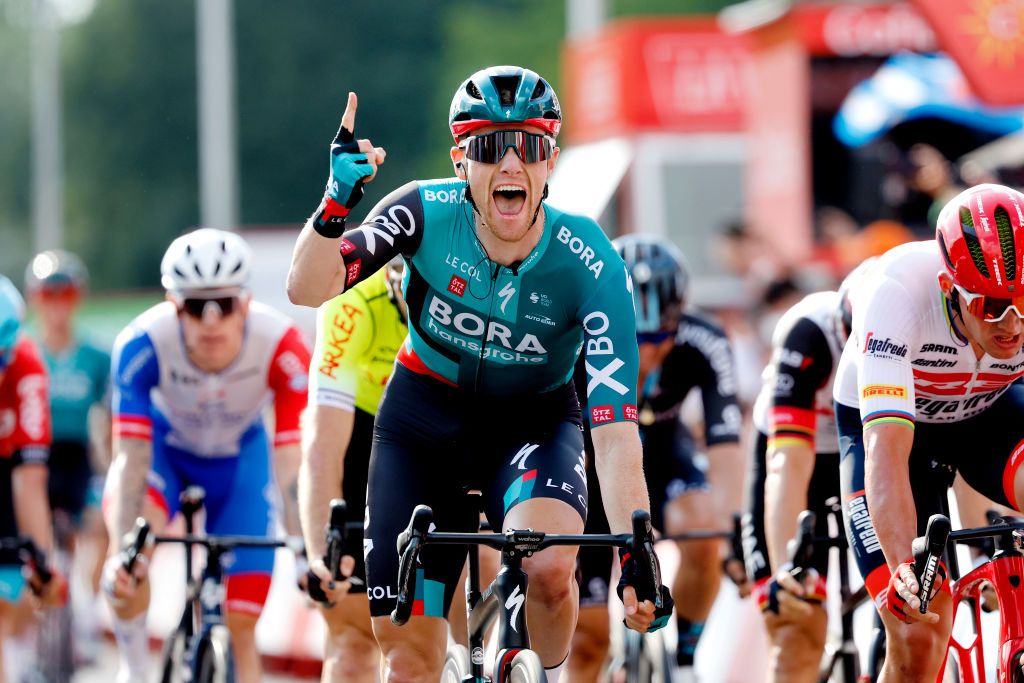 Sam Bennett winning a stage of the 2022 Vuelta a España