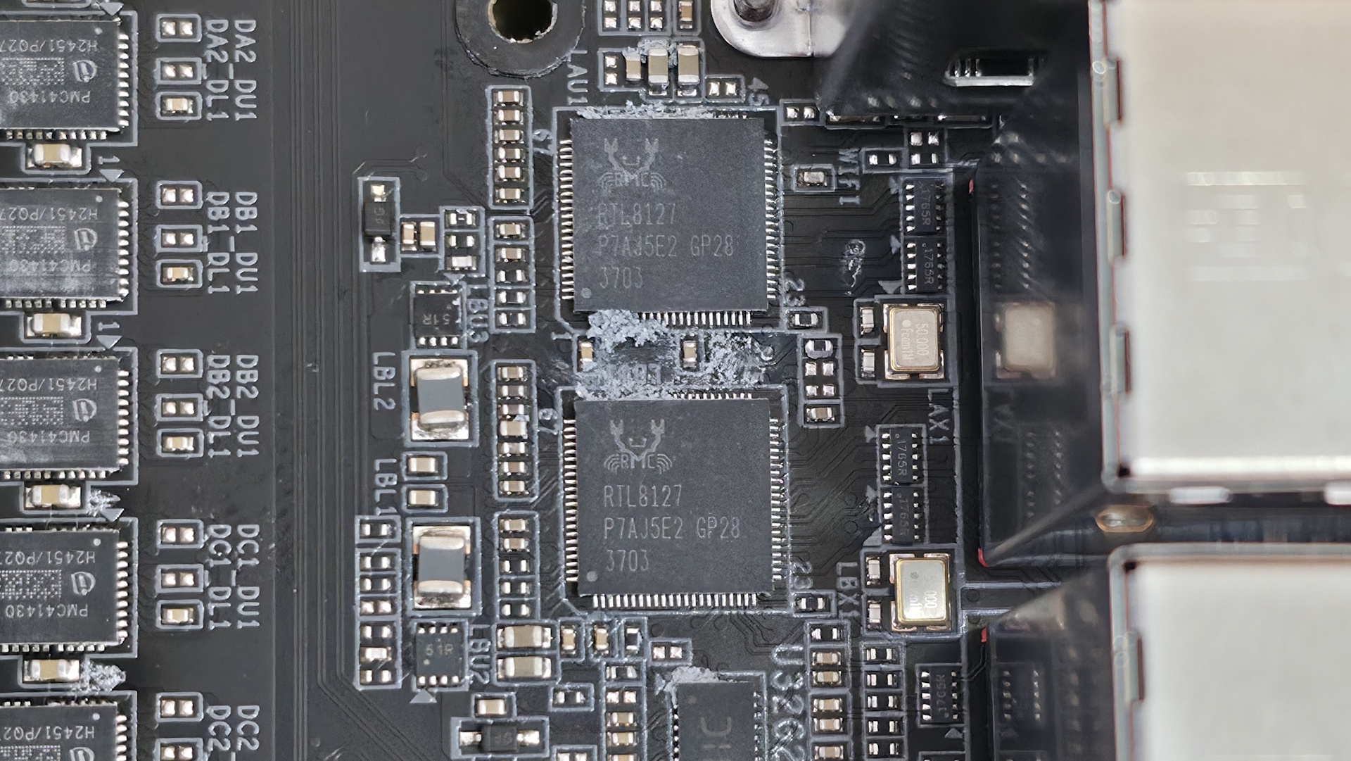 Gigabyte X870E Aorus Xtreme X3D AI Top - ICs