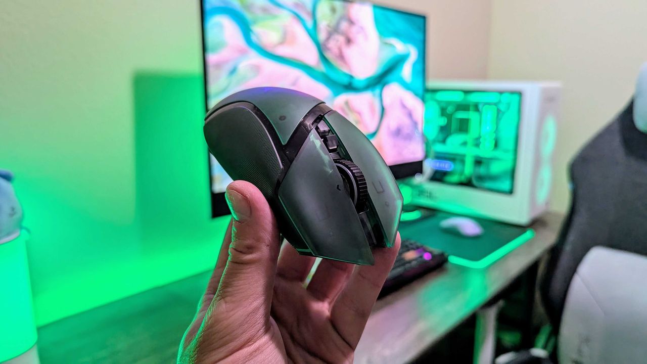 Image of the Razer Phantom Green Collection.