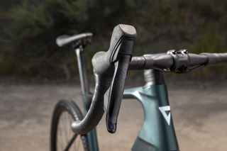 Details of Giant Defy Advanced E+ Elite e-bike