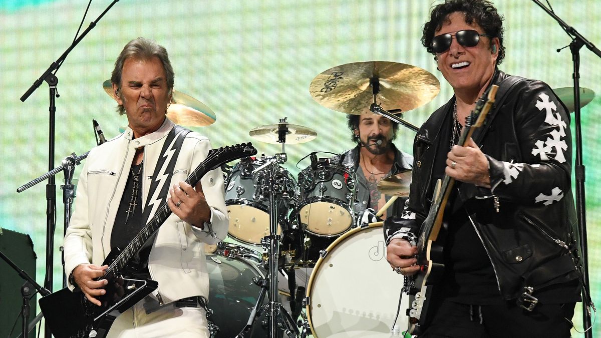 [L-R] Jonathan Cain and Neal Schon