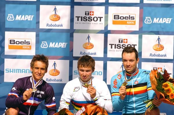 U23 Worlds road race podium (L-R): Bryan Coquard, silver; Alexey Lutsenko, gold; Tom Van Asbroeck, bronze