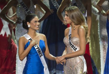 Miss Philippines Pia Alonzo Wurtzbach (left) and Miss Colombia Ariadna Gutierrez-Arevalo (right)