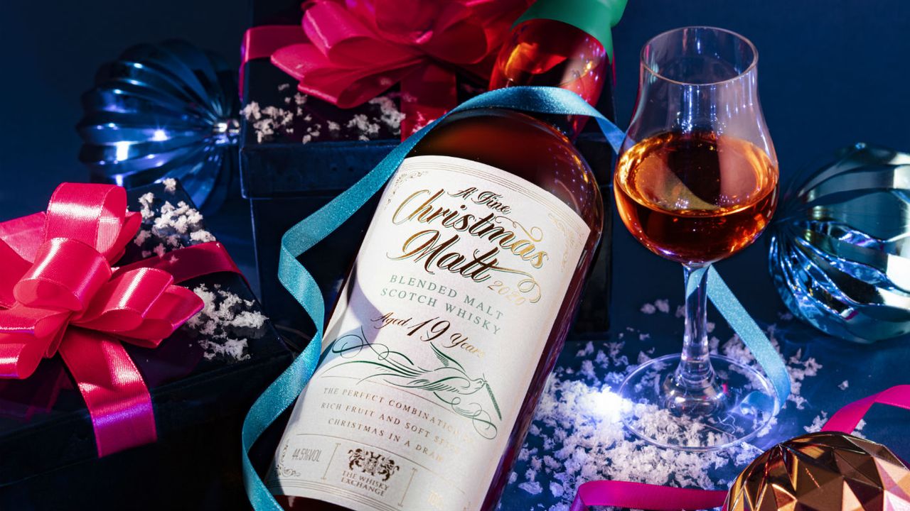 A Fine Christmas Malt by The Whisky Exchange