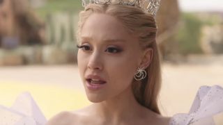 Glinda arguing with Elphaba in Munchkinland