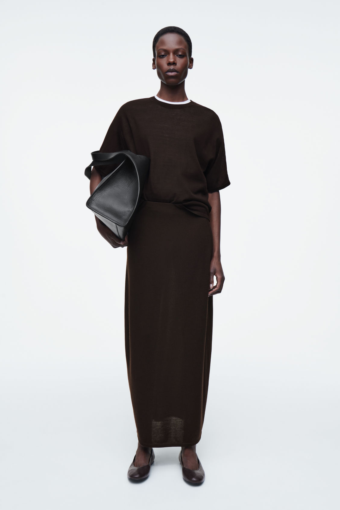 Rounded Merino Wool Maxi Skirt