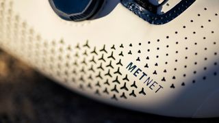 Trek MetNet shoe technology