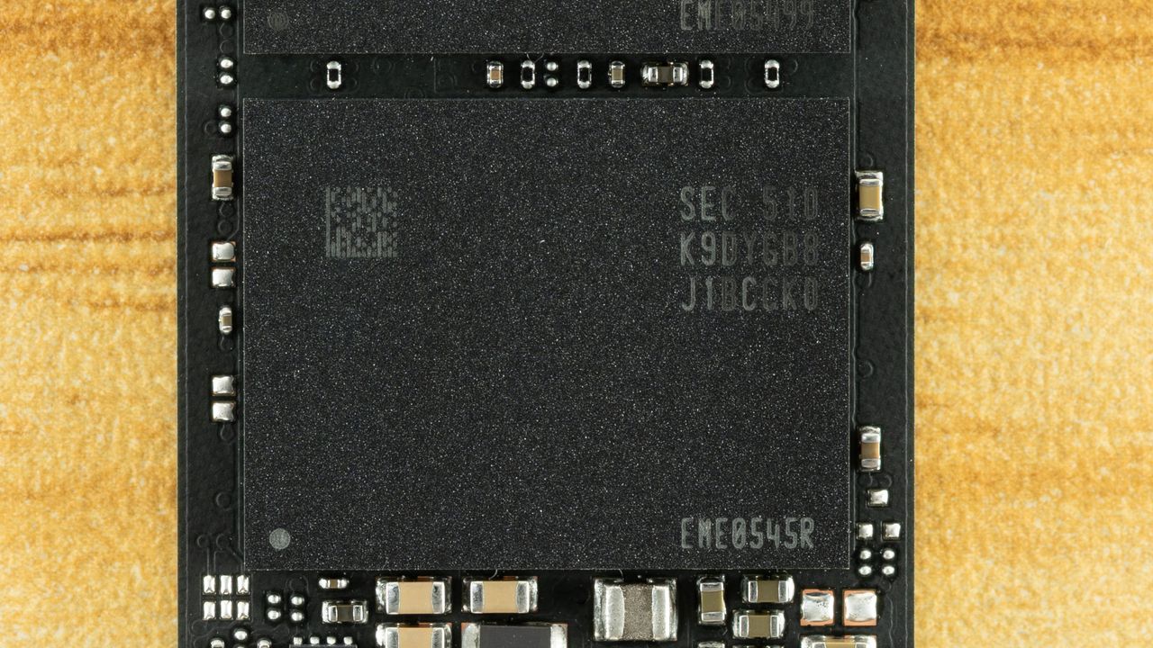 Samsung 9100 Pro 8TB SSD
