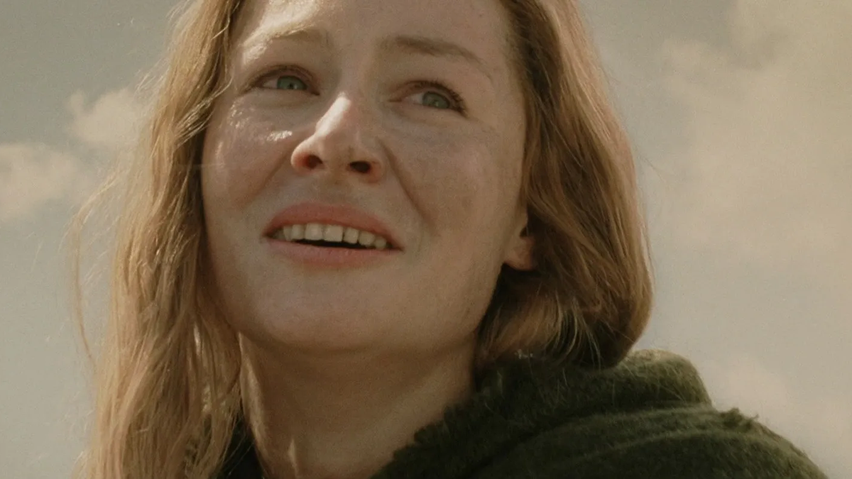 Eowyn about to kill the Witch-king in The Lord of the Rings: The Return of the King
