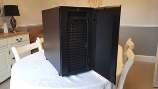 The open case of the Wired2Fire Apollo workstation