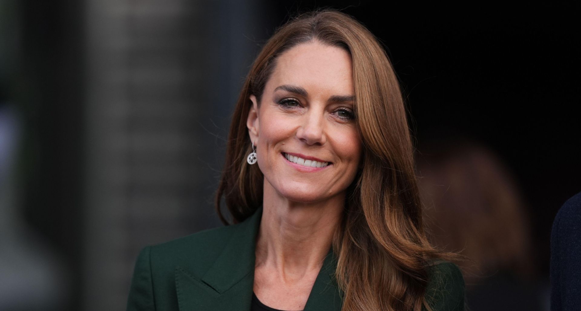 Kate Middleton Anchors Sorrow in a Tailored Ralph Lauren Blazer